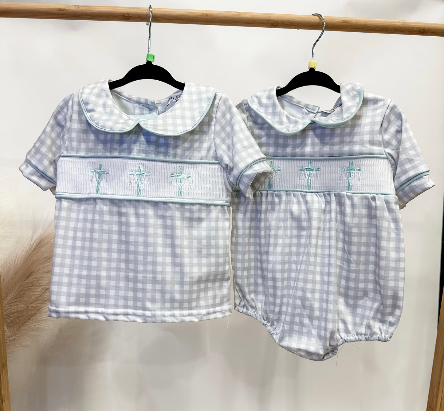 Smocked cross collar bubble