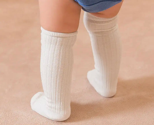 Knee stocking socks
