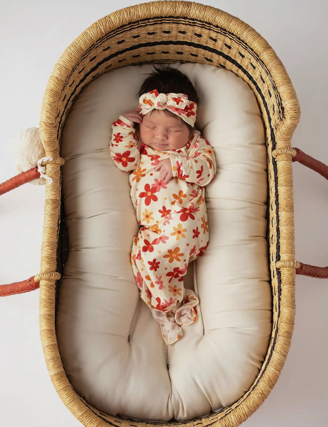 Groovy flowers knot gown ( matches labor gown)