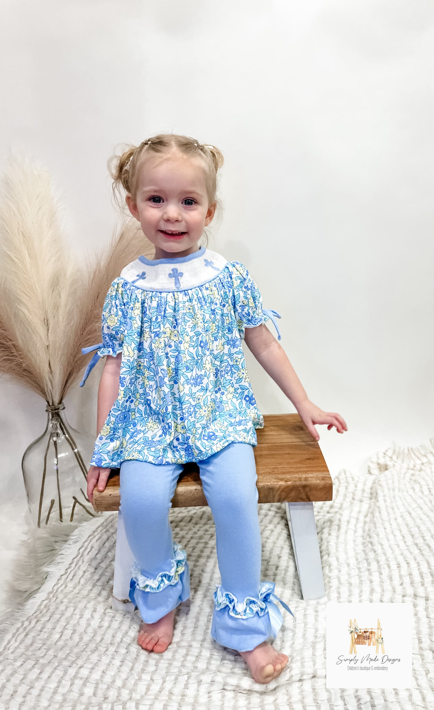 Cross smocked girls set