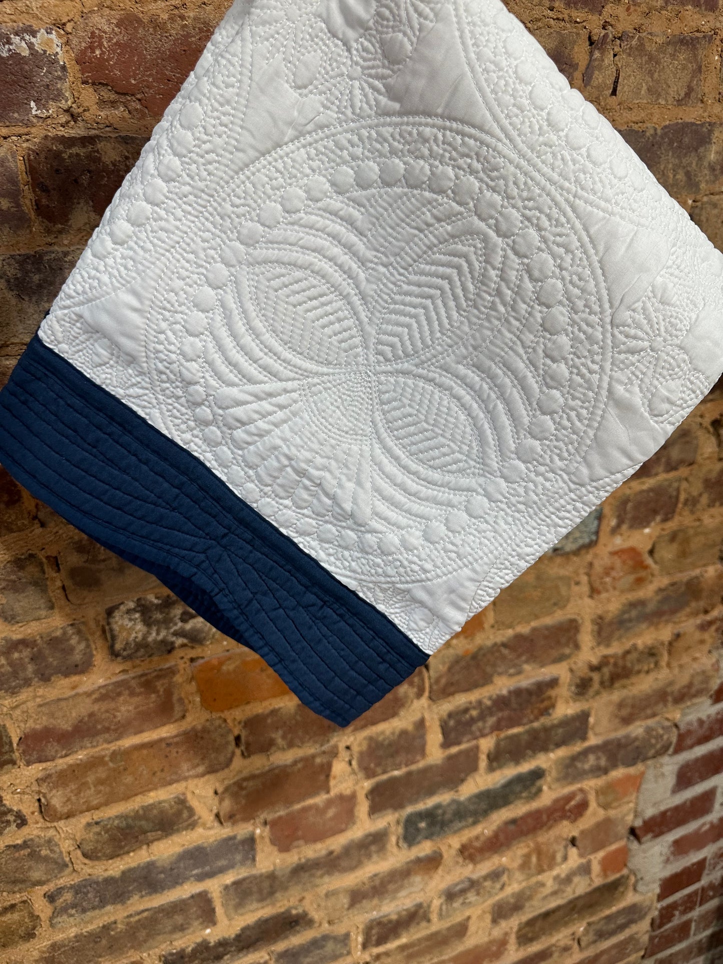 Heirloom Quilts - embroider me!