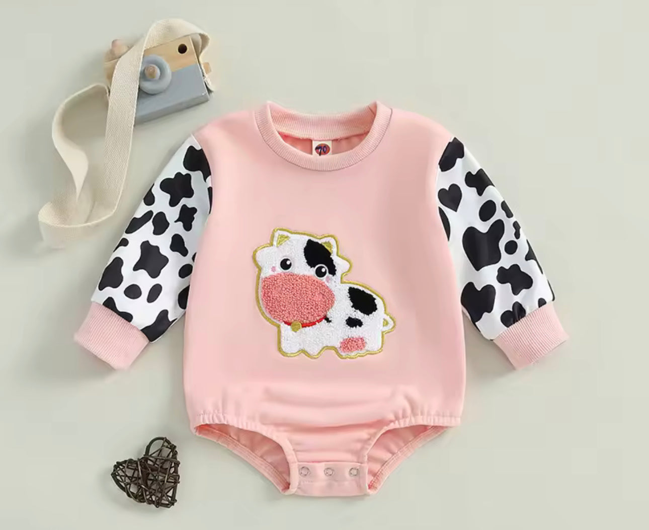 Girls cow bubble