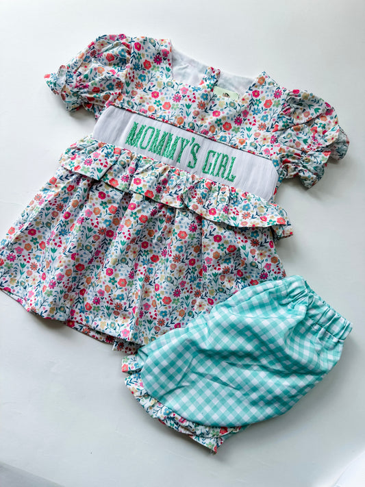 Mamas girl smocked set