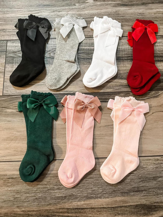 Bow knee socks
