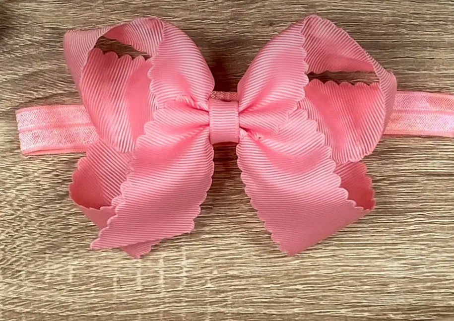 Scalloped headband bow 4.5in