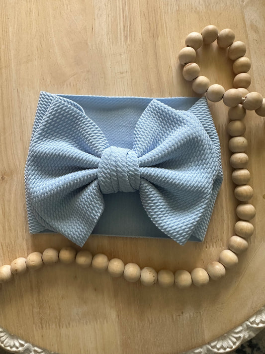 Large bows