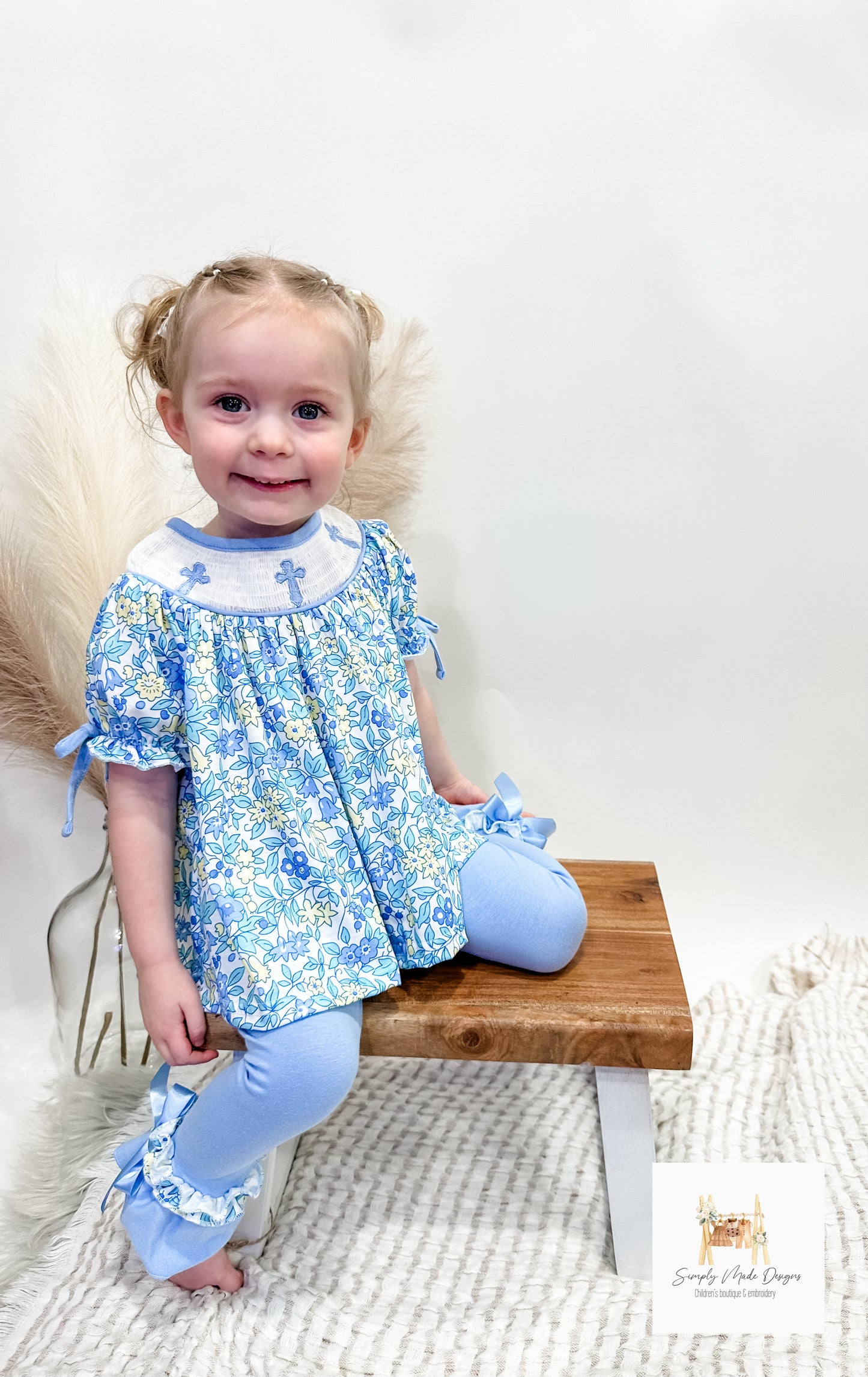Cross smocked girls set