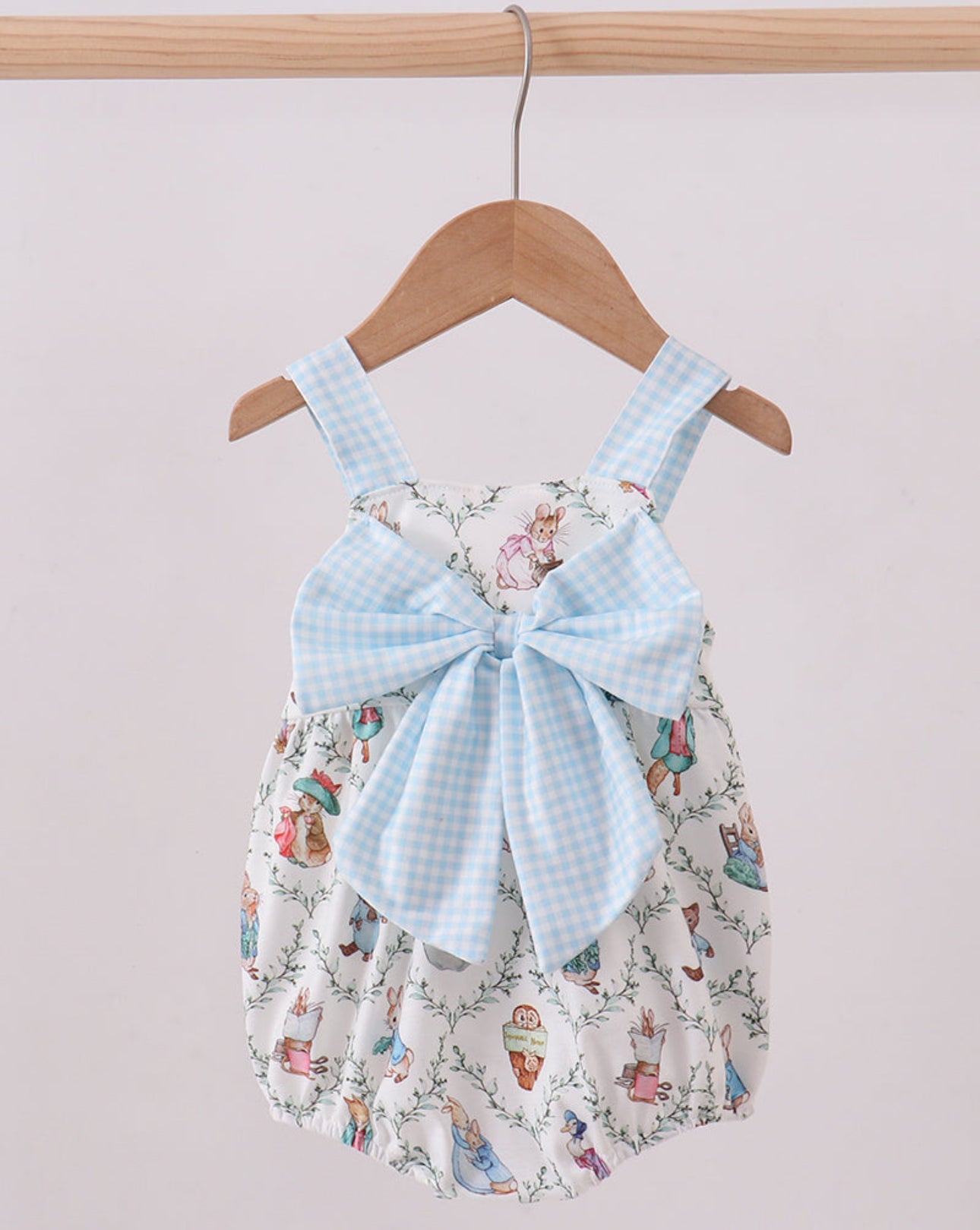 Blue bow bunny bubble