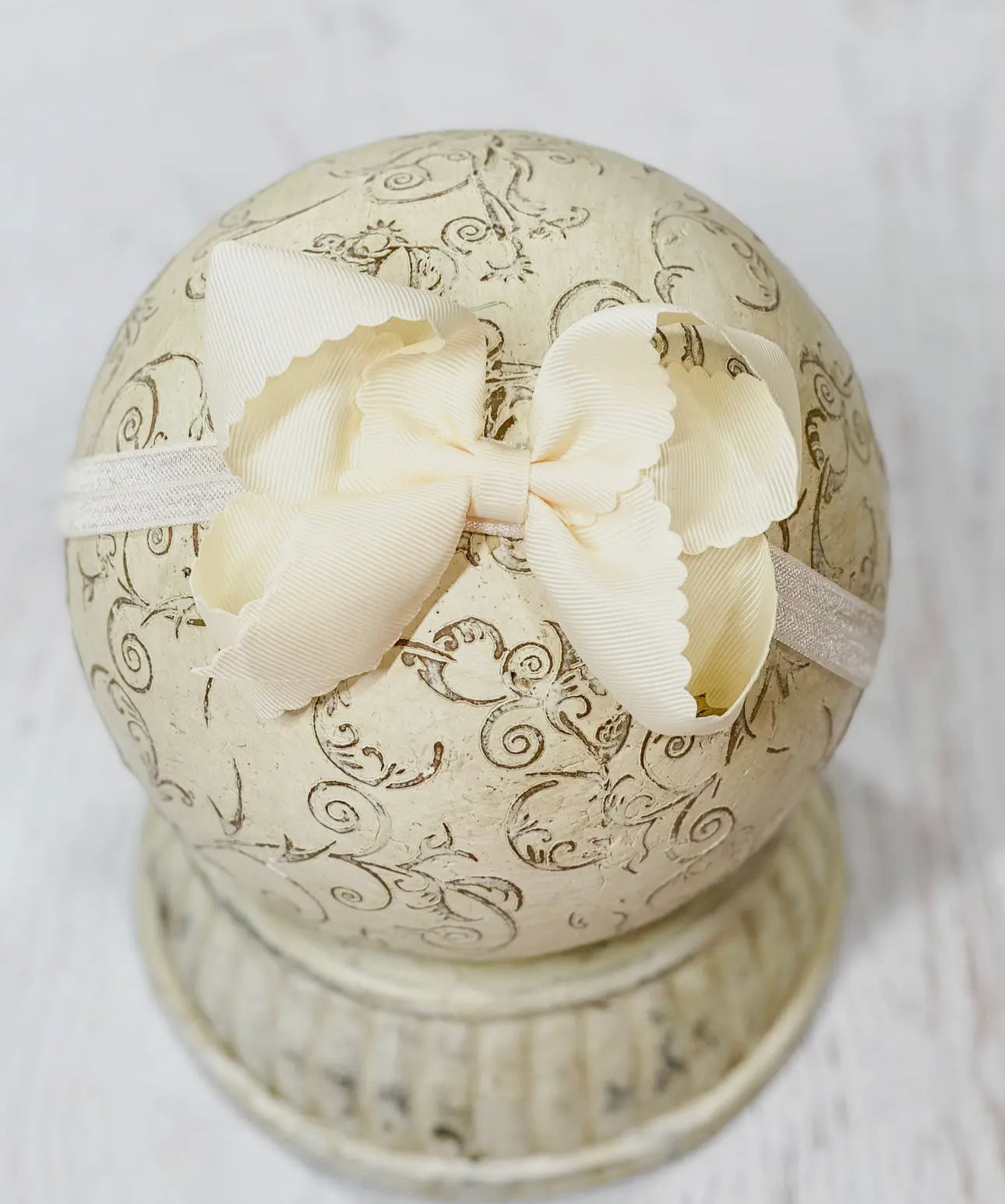 Scalloped headband bow 4.5in