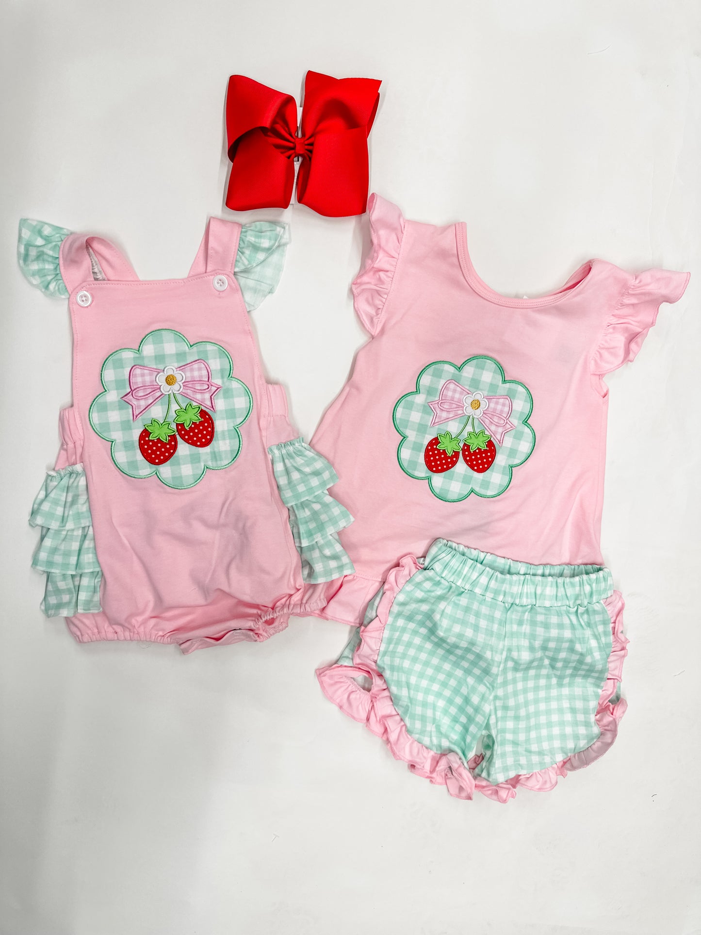 Strawberry girls short set
