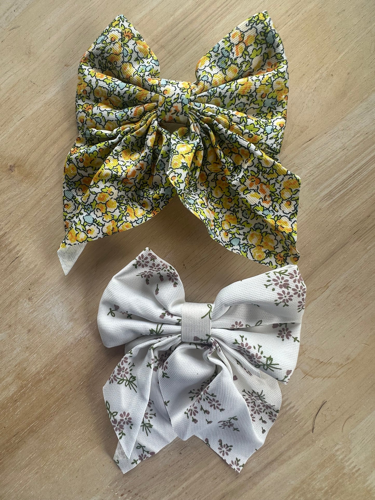Alligator Clip Bows