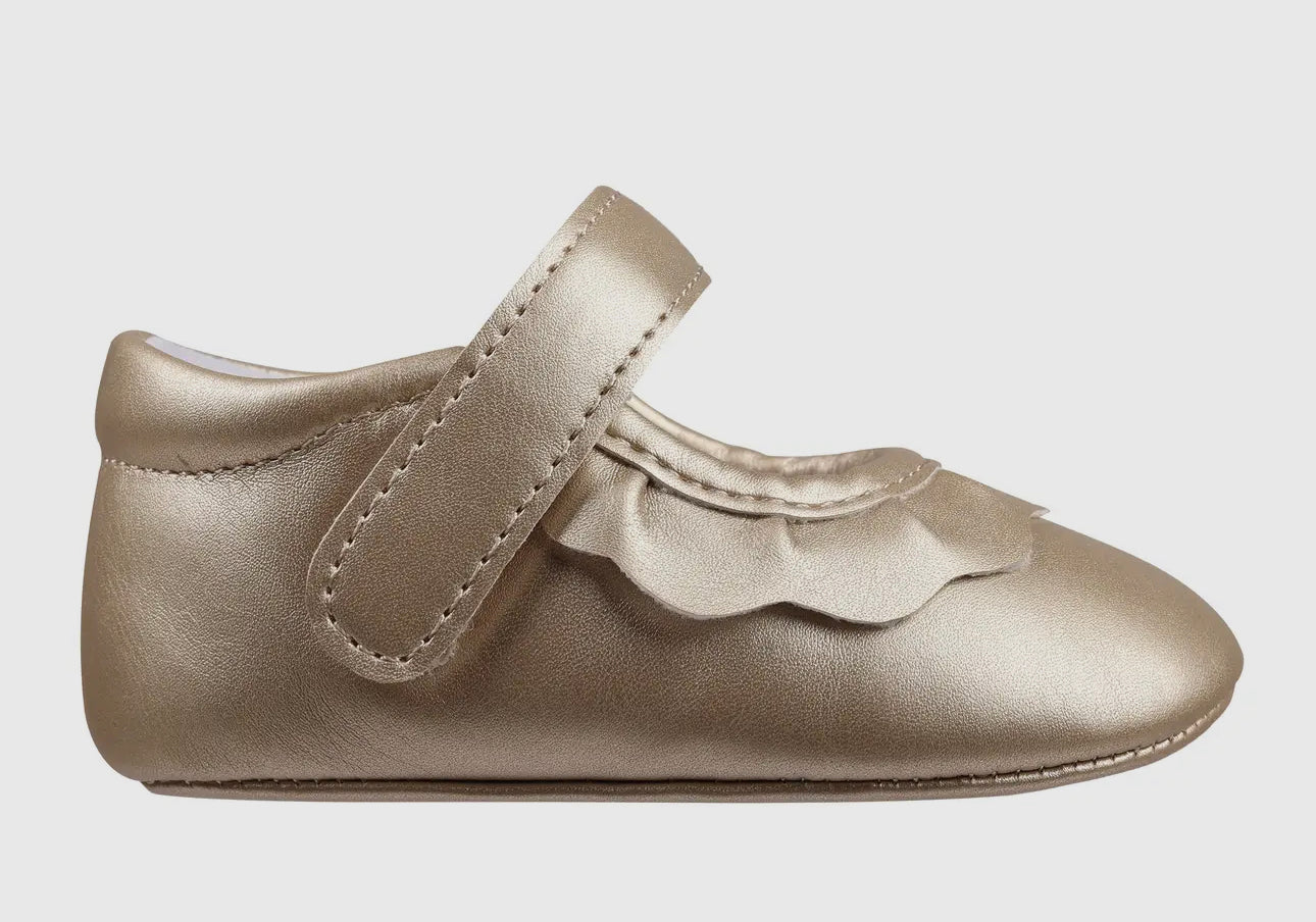 Gold baby crib shoes