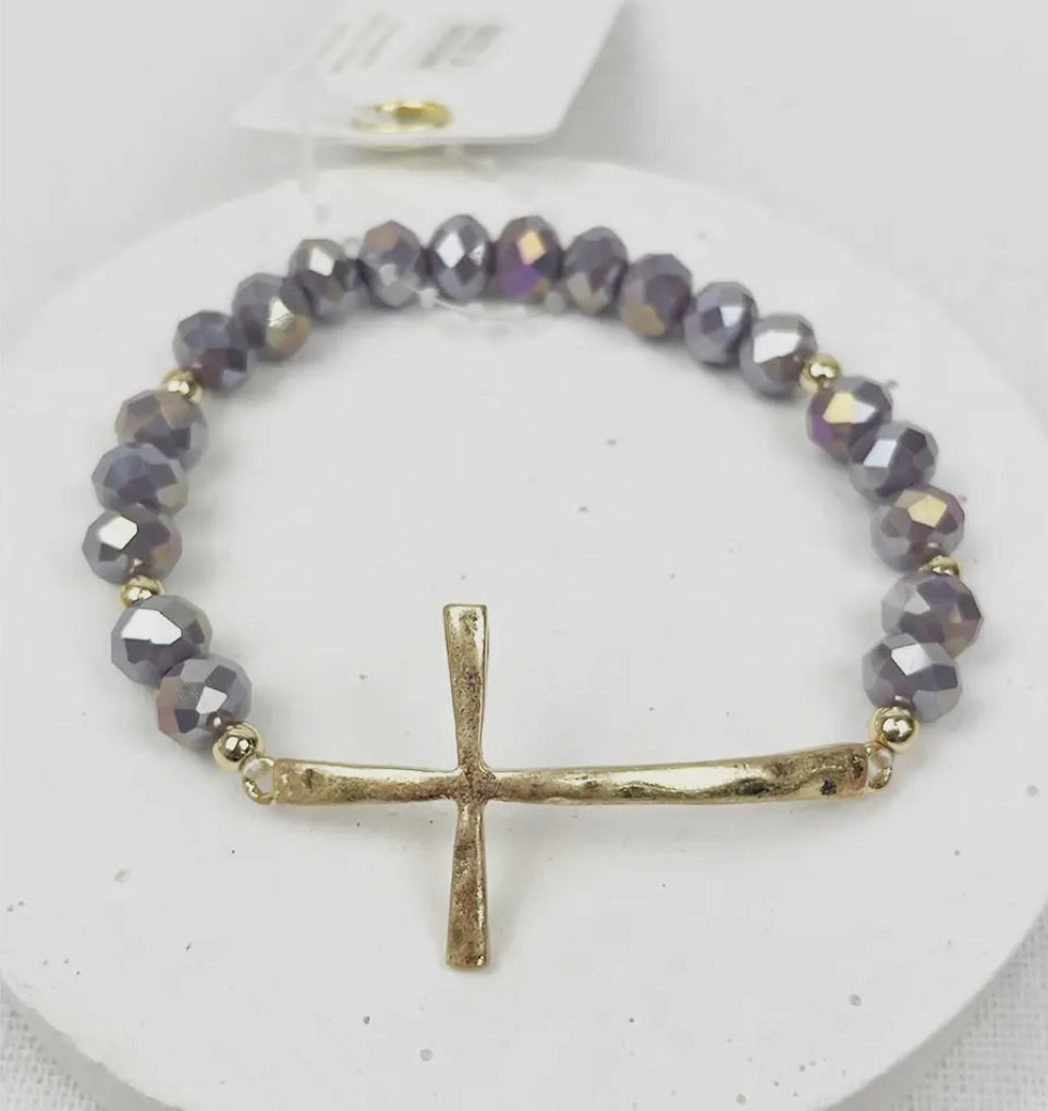 Cross bracelet - lavender