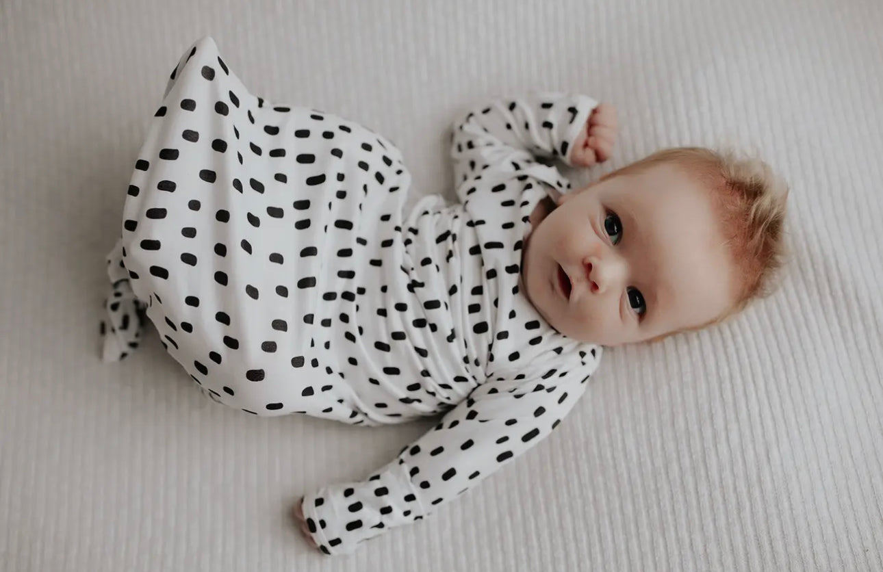 (Copy) Knot gown with hat/bow- polka dot (matches labor gown)