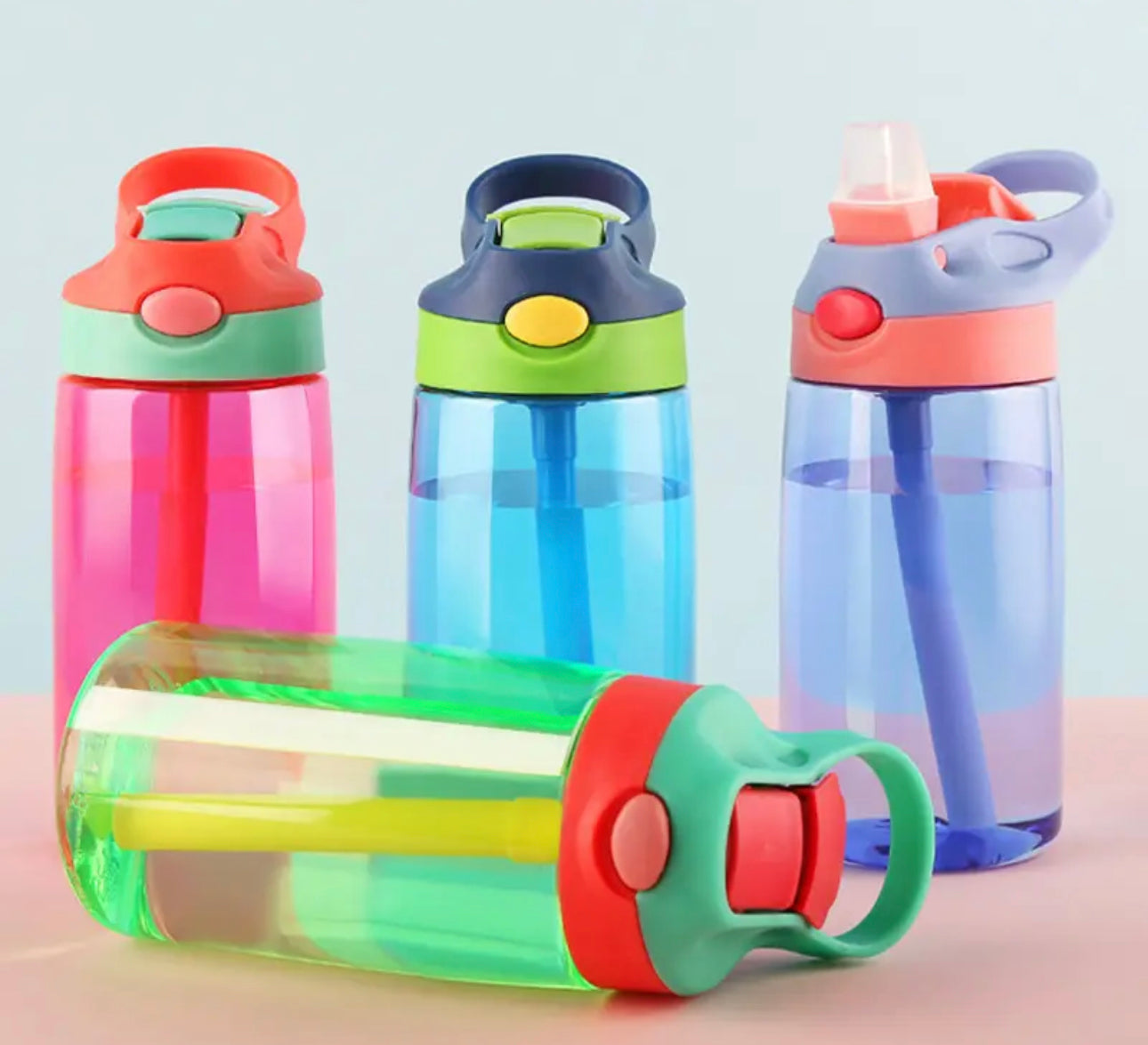 Kids flip top sippy cup