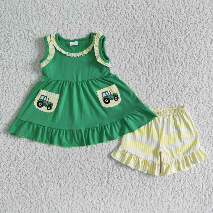 Girls tractor short set