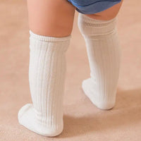 Knee stocking socks