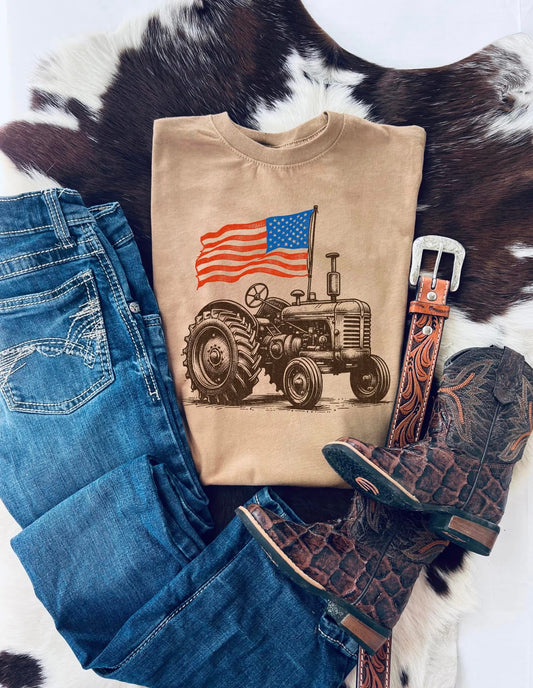 Vintage tractor flag tee