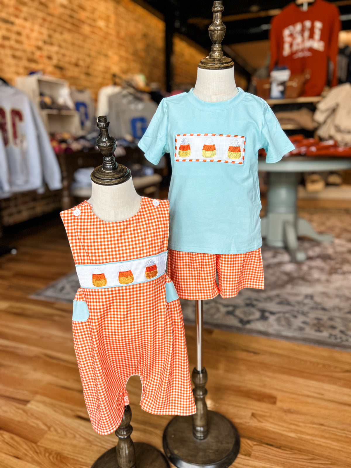 Candy corn boys short set
