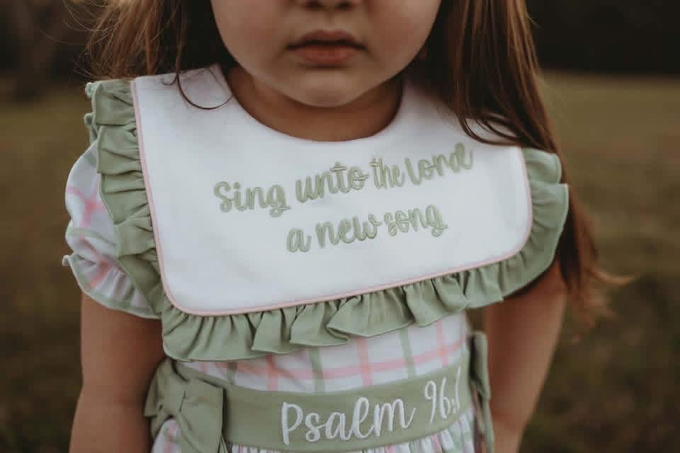 Sing unto the lord
