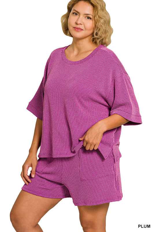 Plus Plum ribbed short set