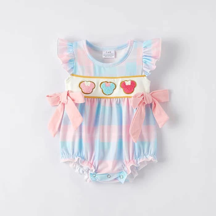 Pastel gingham bubble