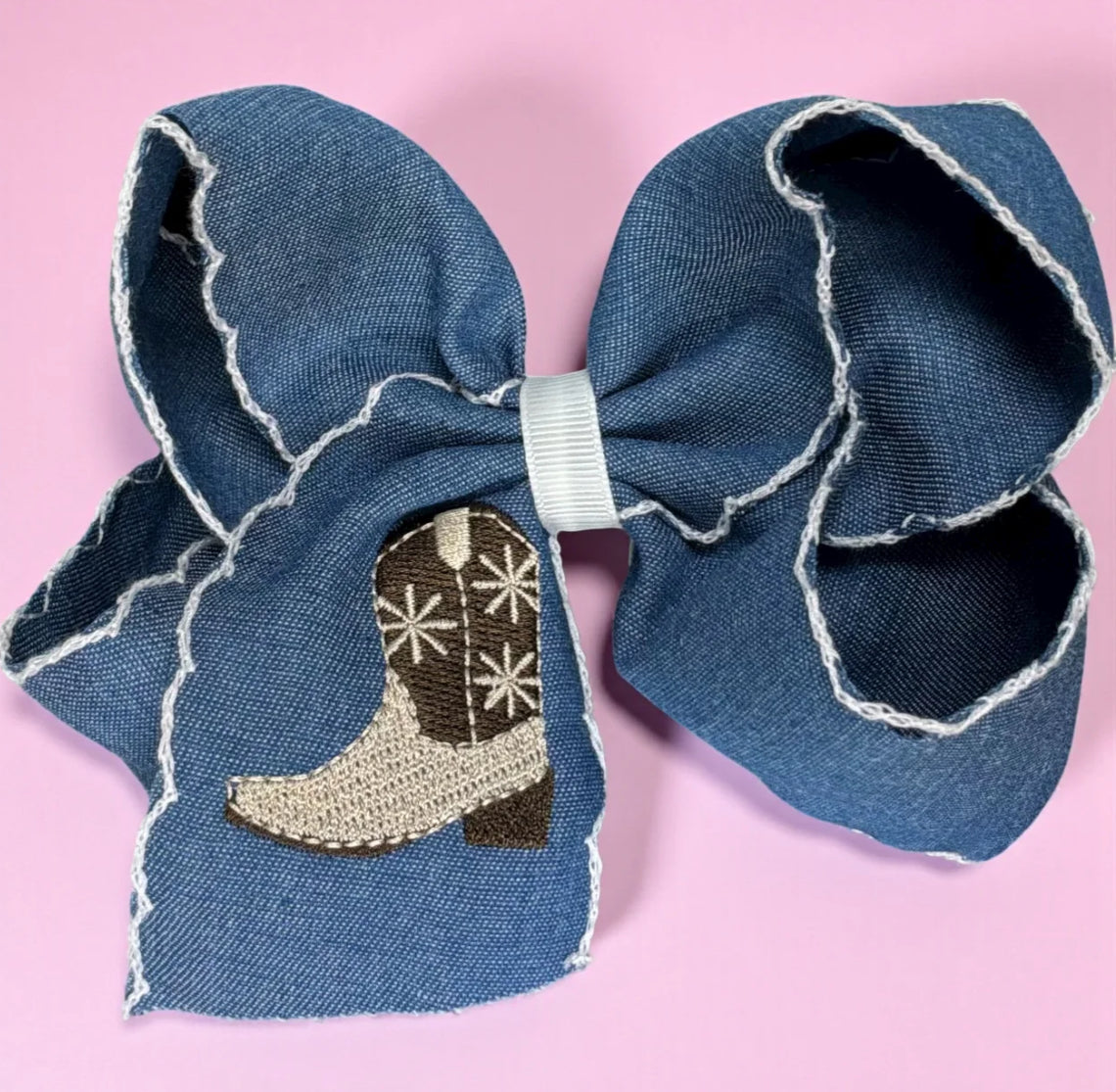 Cowgirl boot 5.5 bow