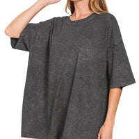 Acid wash boyfriend tee- black