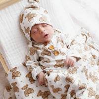 Beary sweet bamboo waffle knot gown + hat set