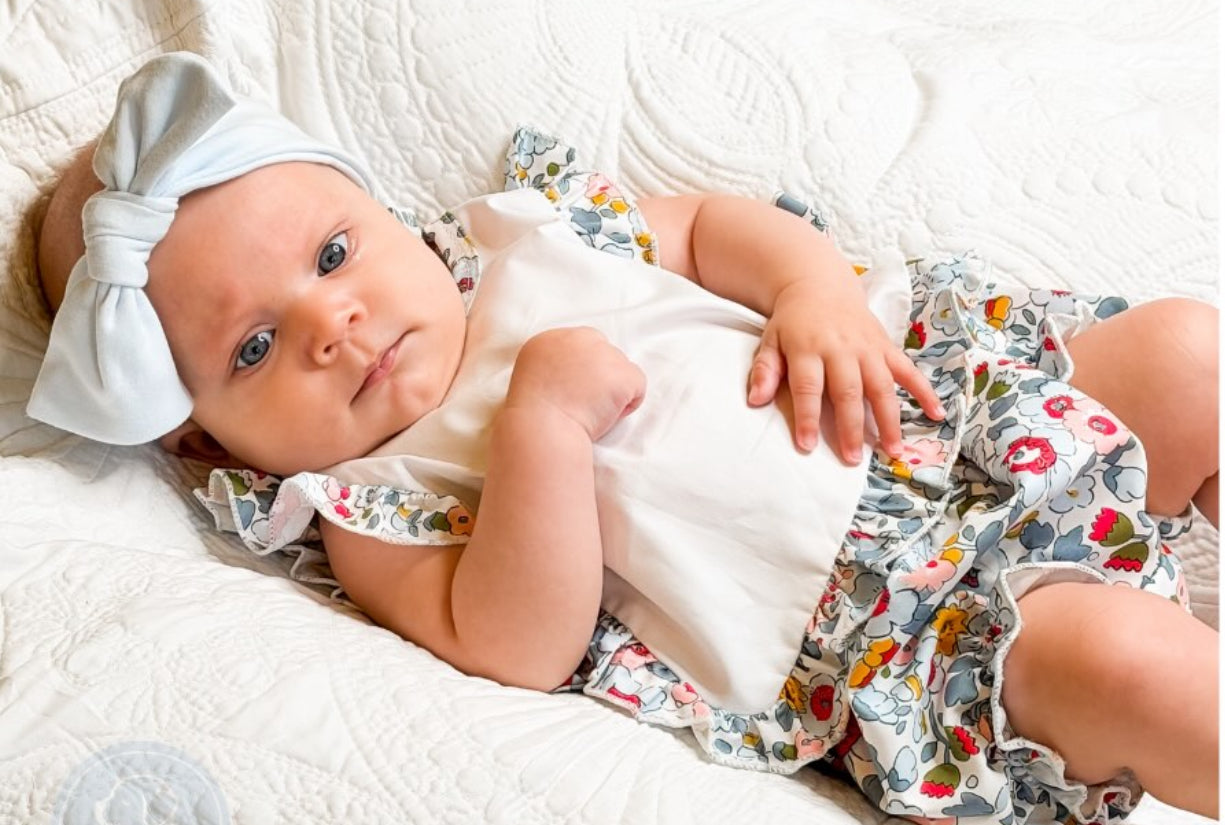 Floral apron set