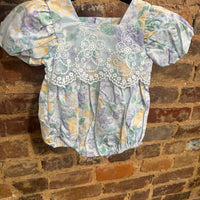 Purple lace floral bubble