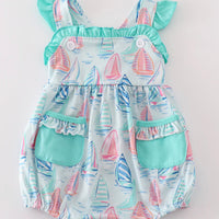 Ruffle sailboat bubble