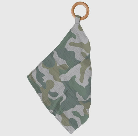 Hunters camo teether