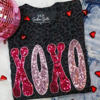 XOXO appliqué tee