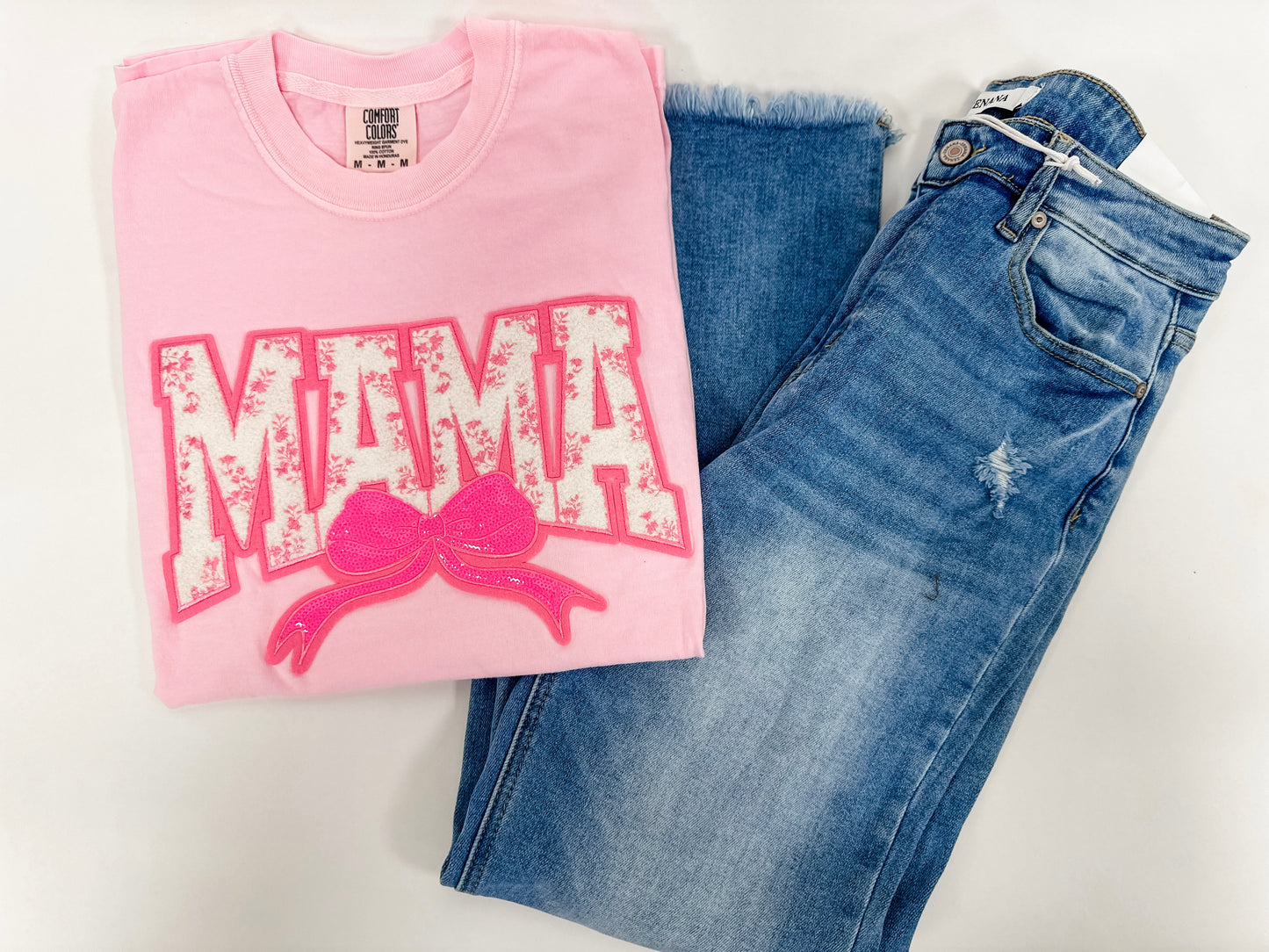Pink floral bow MAMA tee