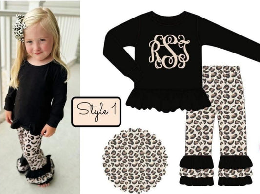 Black leopard pant set