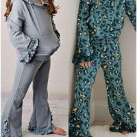 Ruffle pant set- 2T grey