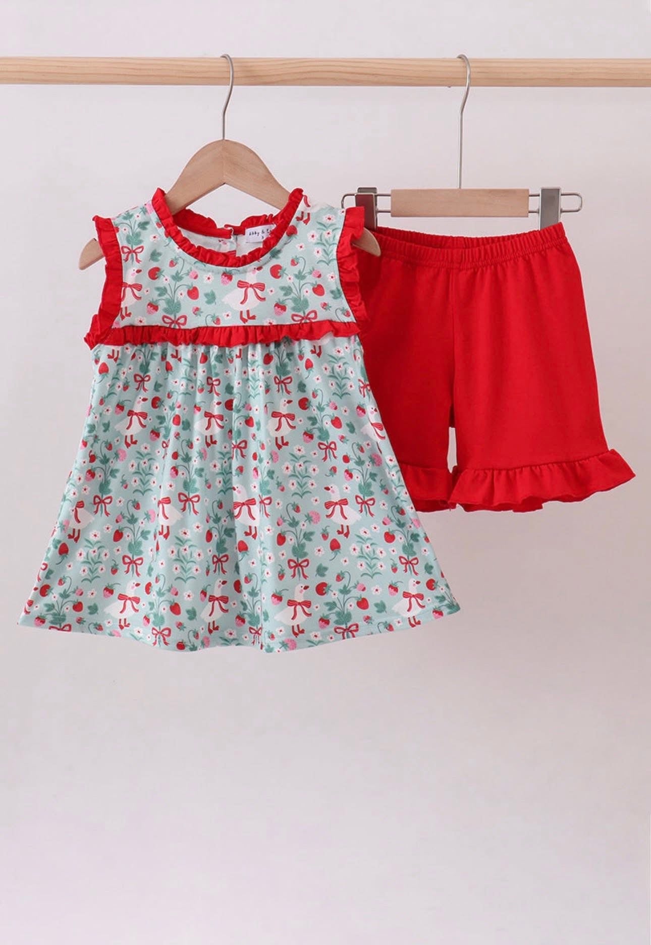 Strawberry goose short set