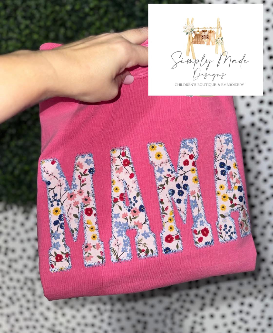 MAMA pink Applique tee